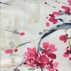 Floral tablecloth
